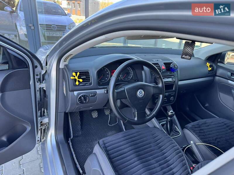 Універсал Volkswagen Golf 2008 в Тернополі