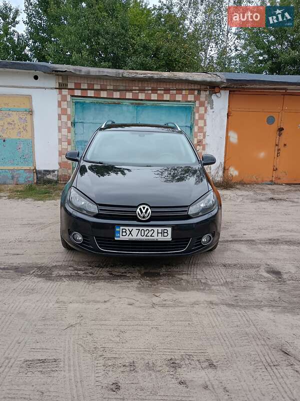 Універсал Volkswagen Golf 2011 в Славуті