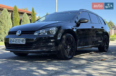 Универсал Volkswagen Golf 2014 в Киеве