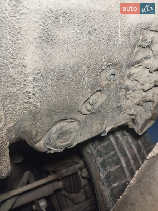 Хетчбек Volkswagen Golf 2000 в Тернополі