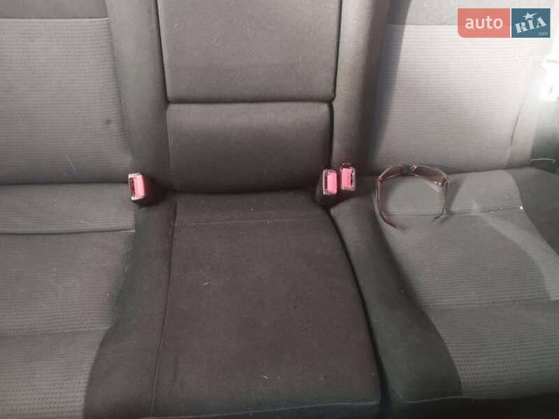 Хетчбек Volkswagen Golf 2000 в Тернополі