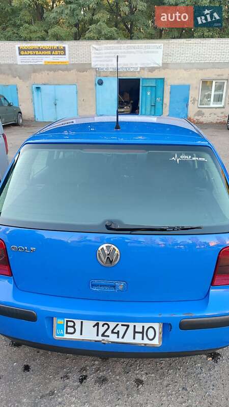 Хетчбек Volkswagen Golf 1999 в Києві