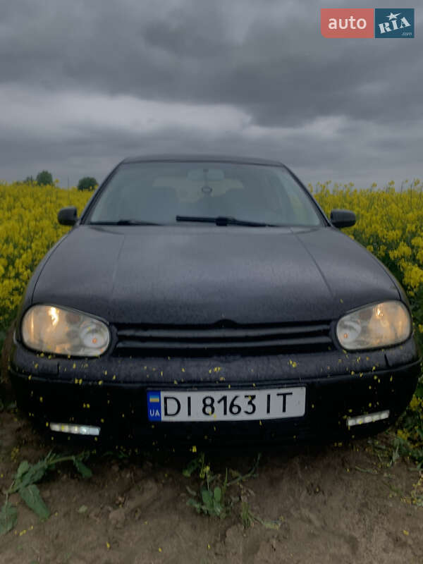 Volkswagen Golf 2000