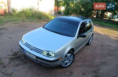 Хэтчбек Volkswagen Golf 2001 в Кривом Роге