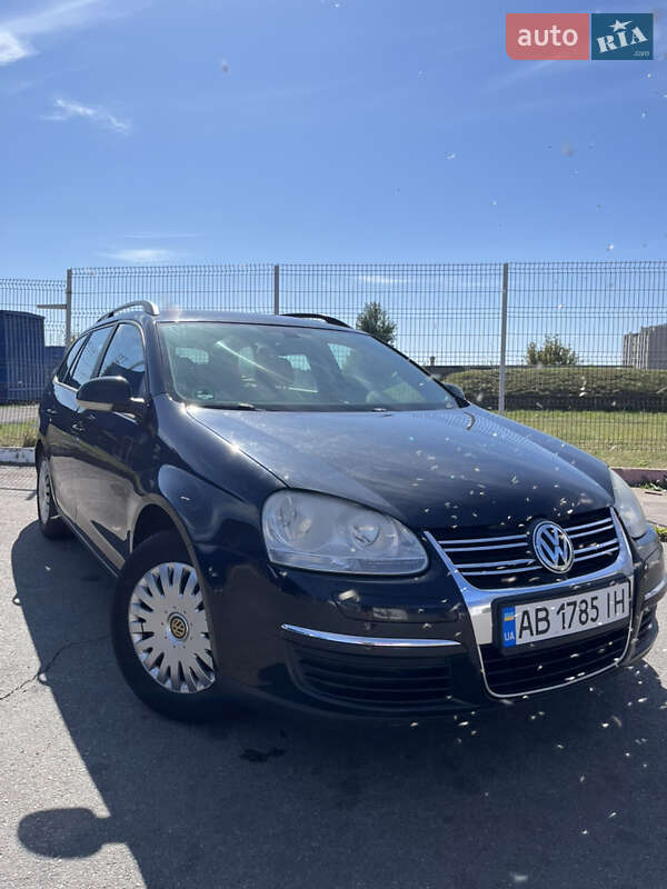 Універсал Volkswagen Golf 2007 в Вінниці