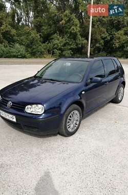 Хэтчбек Volkswagen Golf 2001 в Черкассах