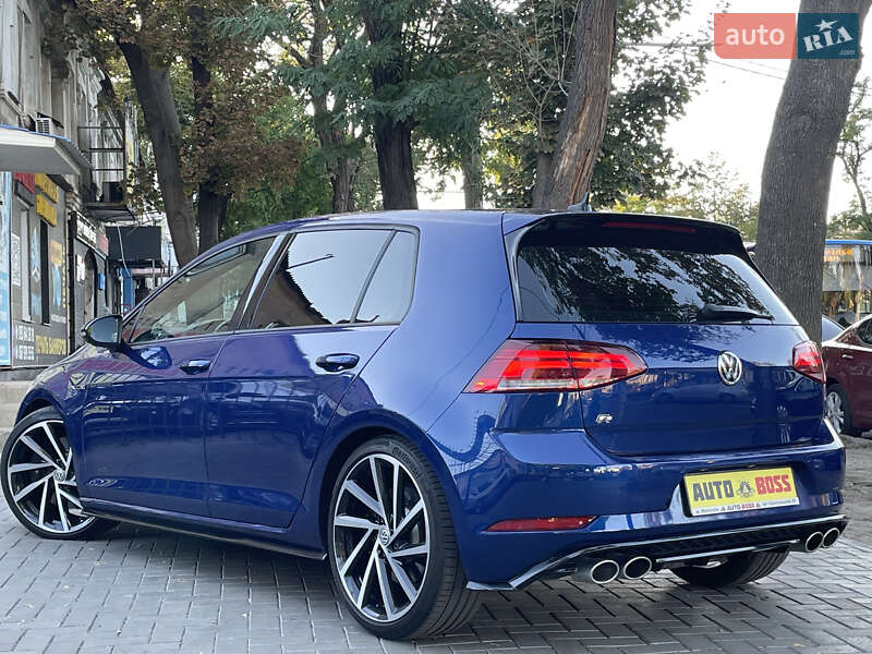 Хэтчбек Volkswagen Golf 2019 в Николаеве