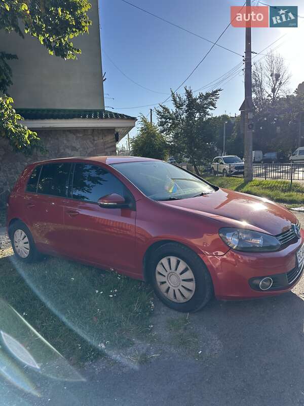 Хетчбек Volkswagen Golf 2009 в Львові