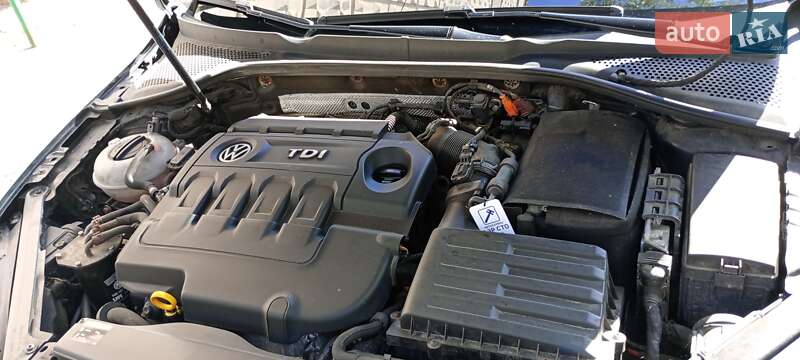 Універсал Volkswagen Golf 2014 в Харкові