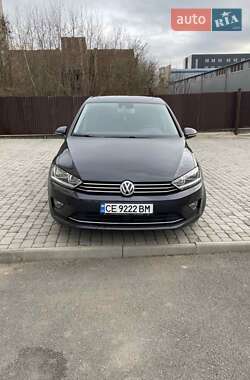 Хэтчбек Volkswagen Golf 2016 в Черновцах