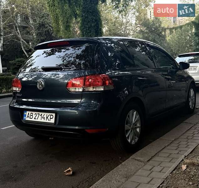 Хэтчбек Volkswagen Golf 2008 в Одессе