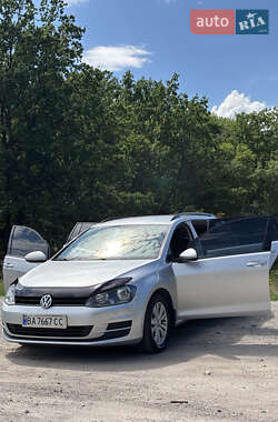 Универсал Volkswagen Golf 2016 в Знаменке