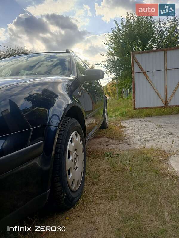 Універсал Volkswagen Golf 2005 в Обухові