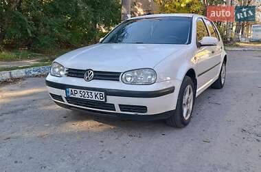 Хетчбек Volkswagen Golf 1998 в Запоріжжі