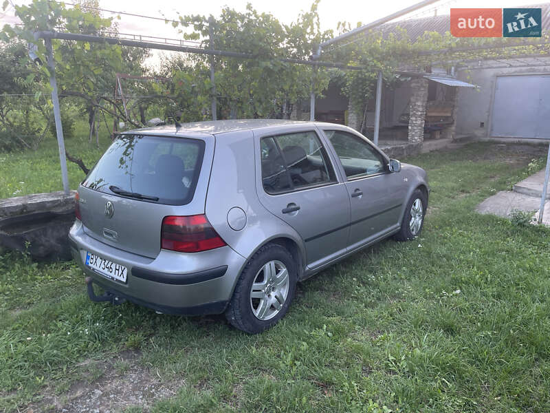 Хетчбек Volkswagen Golf 2002 в Кам'янець-Подільському