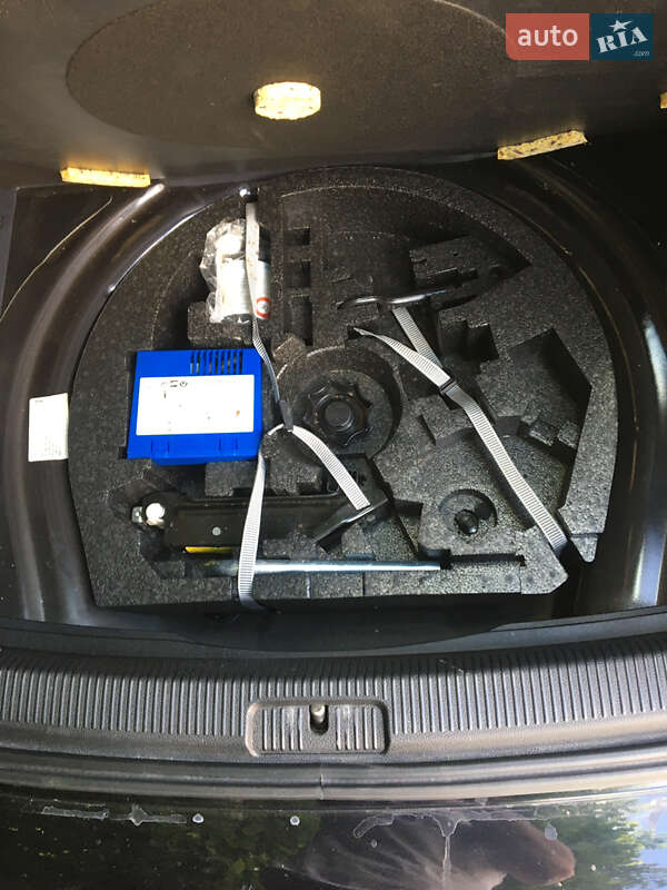 Универсал Volkswagen Golf 2007 в Луцке