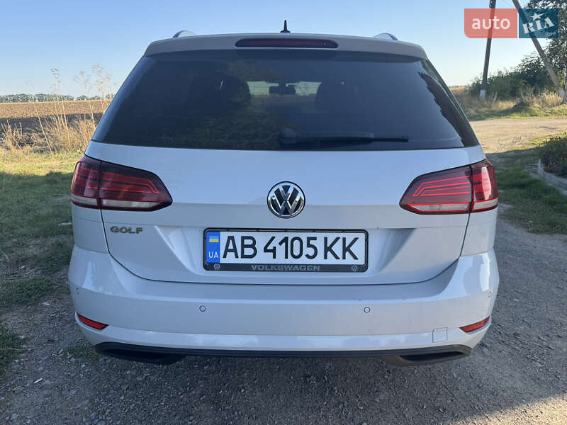 Универсал Volkswagen Golf 2017 в Жмеринке