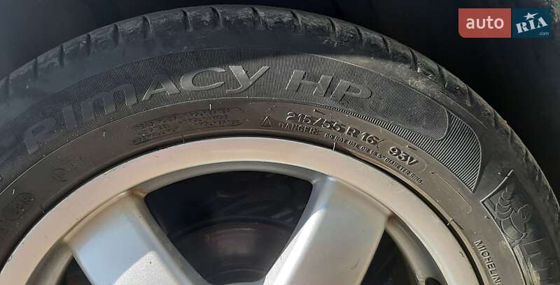 Универсал Volkswagen Golf 2001 в Кривом Роге