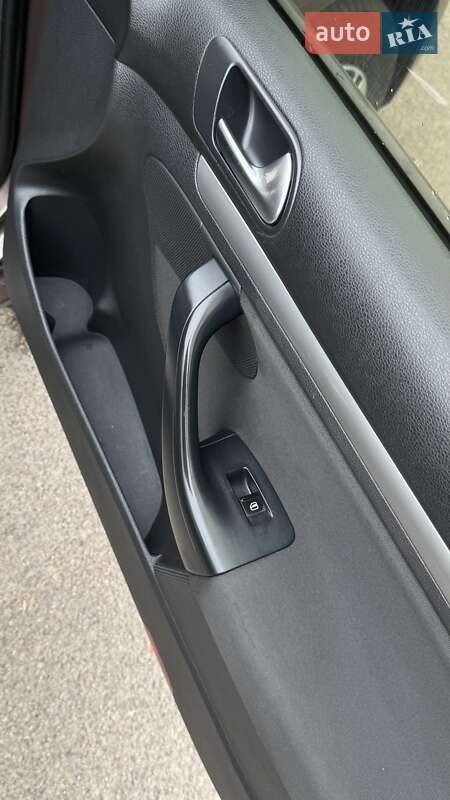 Універсал Volkswagen Golf 2011 в Броварах