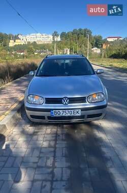 Універсал Volkswagen Golf 2005 в Вишнівці