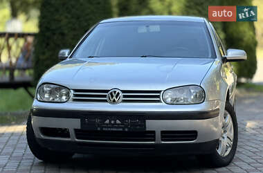 Хетчбек Volkswagen Golf 2002 в Трускавці
