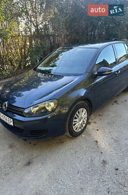 Хэтчбек Volkswagen Golf 2009 в Тернополе