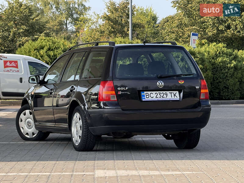 Універсал Volkswagen Golf 2001 в Дрогобичі
