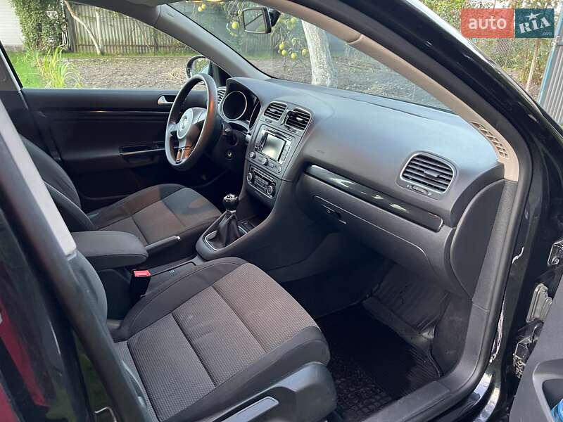 Універсал Volkswagen Golf 2011 в Луцьку фото 10 Універсал Volkswagen Golf 2011 в Луцьку