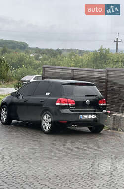 Хетчбек Volkswagen Golf 2009 в Вовковинці
