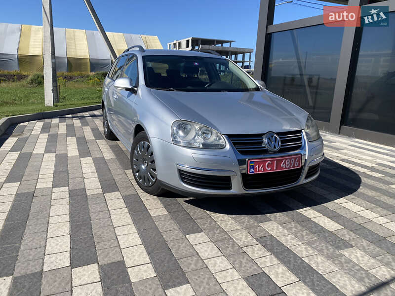 Універсал Volkswagen Golf 2008 в Львові