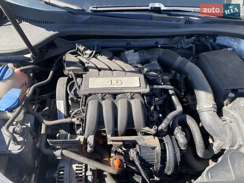 Універсал Volkswagen Golf 2008 в Львові