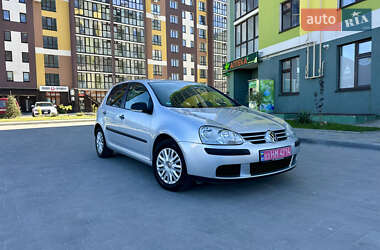 Хэтчбек Volkswagen Golf 2008 в Тернополе