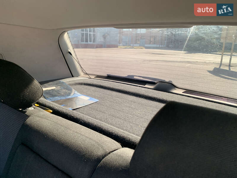 Хэтчбек Volkswagen Golf 2001 в Черкассах