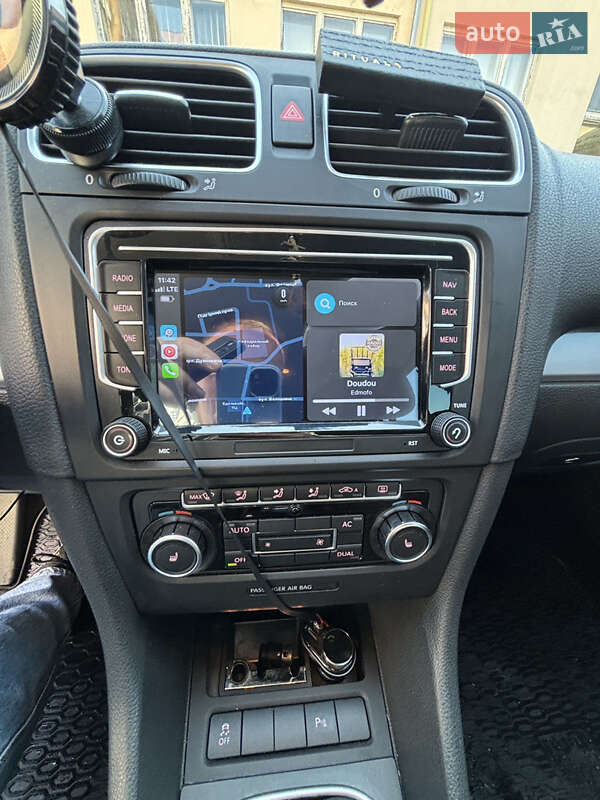 Універсал Volkswagen Golf 2010 в Ужгороді