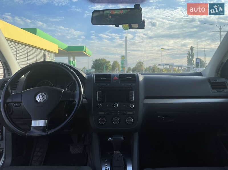 Хетчбек Volkswagen Golf 2007 в Ізмаїлі