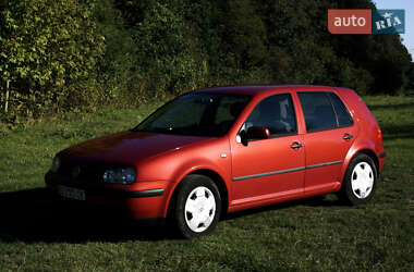 Хэтчбек Volkswagen Golf 2000 в Тернополе