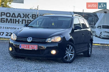 Універсал Volkswagen Golf 2012 в Сарнах
