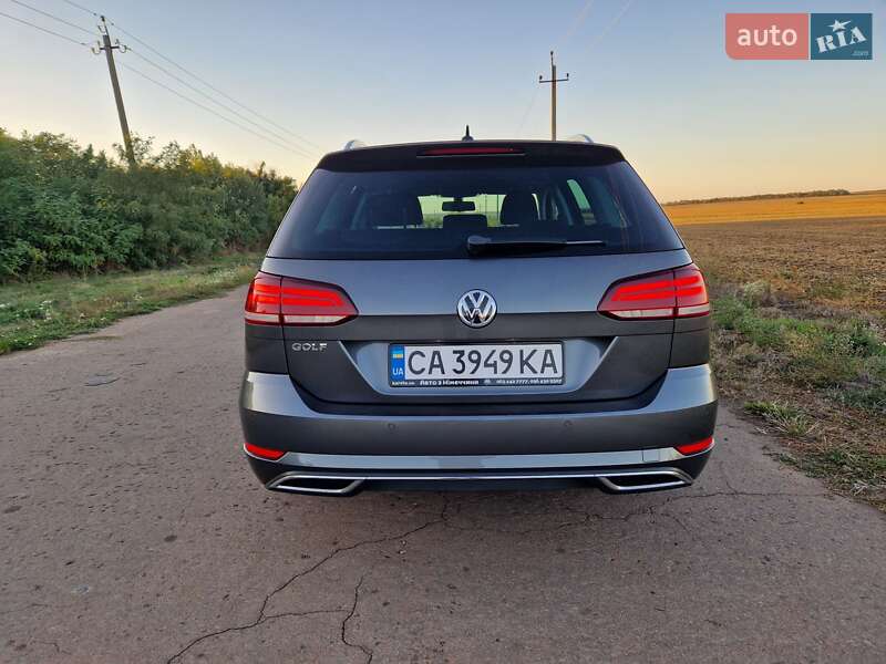 Универсал Volkswagen Golf 2019 в Кропивницком фото 24 Универсал Volkswagen Golf 2019 в Кропивницком