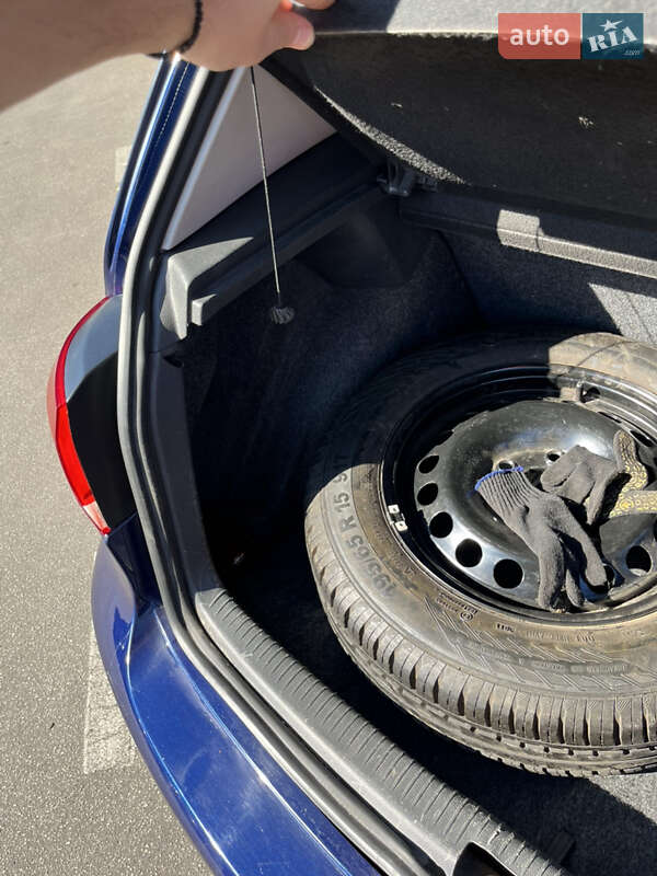 Хэтчбек Volkswagen Golf 2011 в Одессе