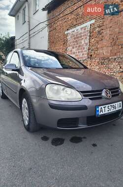 Хэтчбек Volkswagen Golf 2006 в Ивано-Франковске