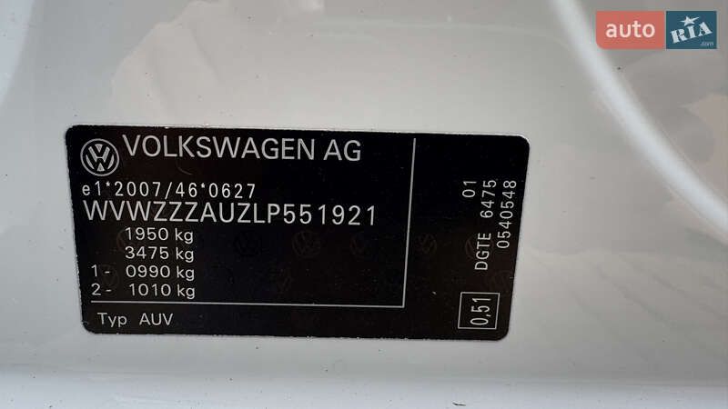 Универсал Volkswagen Golf 2020 в Калуше