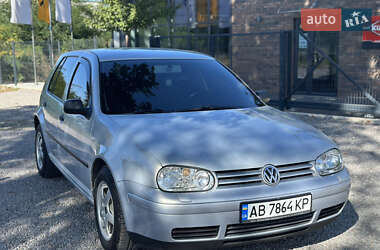 Хетчбек Volkswagen Golf 2000 в Вінниці