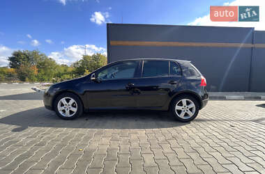 Хетчбек Volkswagen Golf 2008 в Жовтих Водах