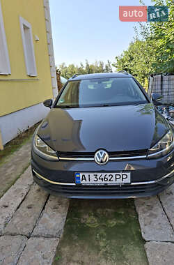 Універсал Volkswagen Golf 2019 в Києві