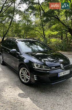 Универсал Volkswagen Golf 2016 в Черкассах