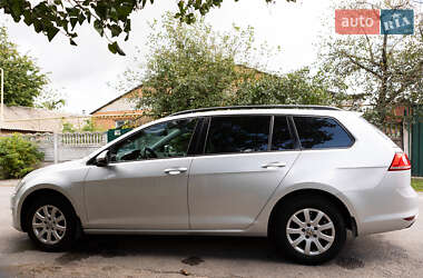 Універсал Volkswagen Golf 2014 в Вінниці