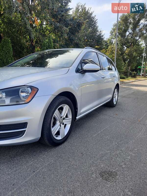 Volkswagen Golf 2015