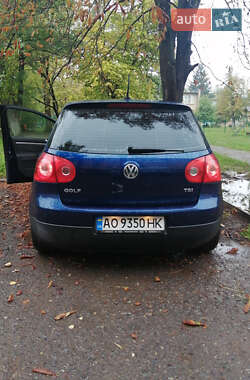 Хетчбек Volkswagen Golf 2008 в Ужгороді