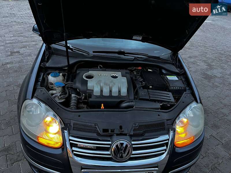 Универсал Volkswagen Golf 2008 в Черняхове фото 6 Универсал Volkswagen Golf 2008 в Черняхове
