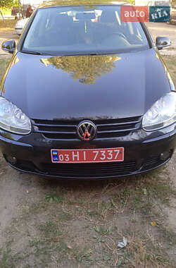 Хетчбек Volkswagen Golf 2006 в Луцьку